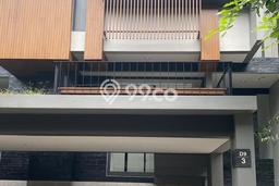 Rumah sewa siap pakai 4 Kamar Tidur di BSD, Tangerang Rumah sewa siap pakai 4 Kamar Tidur di BSD, Tangerang