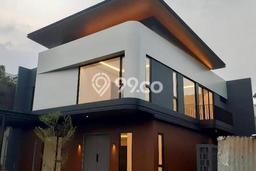 Rumah Mewah Dijual LT 208m2 di BSD, Tangerang Selatan Rumah Mewah Dijual LT 208m2 di BSD, Tangerang Selatan