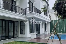 Rumah Elit LB 525m2 Siap Huni Desain Elegan di Sentul City, Bogor Rumah Elit LB 525m2 Siap Huni Desain Elegan di Sentul City, Bogor