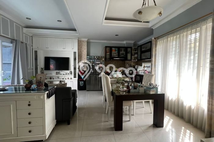 Dijual Rumah Mewah Exclusive di Pasar Minggu, Jakarta Selatan Dijual Rumah Mewah Exclusive di Pasar Minggu, Jakarta Selatan
