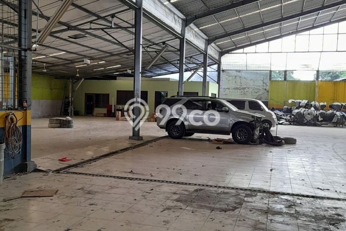 Gudang Dijual di Prime Area Jakarta Barat Luas 1800m2 Gudang Dijual di Prime Area Jakarta Barat Luas 1800m2