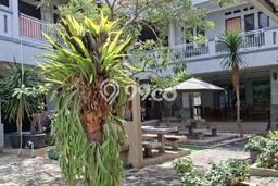 Dijual Rumah Premium dengan Fasilitas Sekitar Komplit di Cipondoh, Tangerang Dijual Rumah Premium dengan Fasilitas Sekitar Komplit di Cipondoh, Tangerang