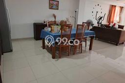 Hunian Apartemen Eksklusif untuk Dijual di Jakarta Selatan dengan 3 BR & 2 Kamar Mandi Hunian Apartemen Eksklusif untuk Dijual di Jakarta Selatan dengan 3 BR & 2 Kamar Mandi