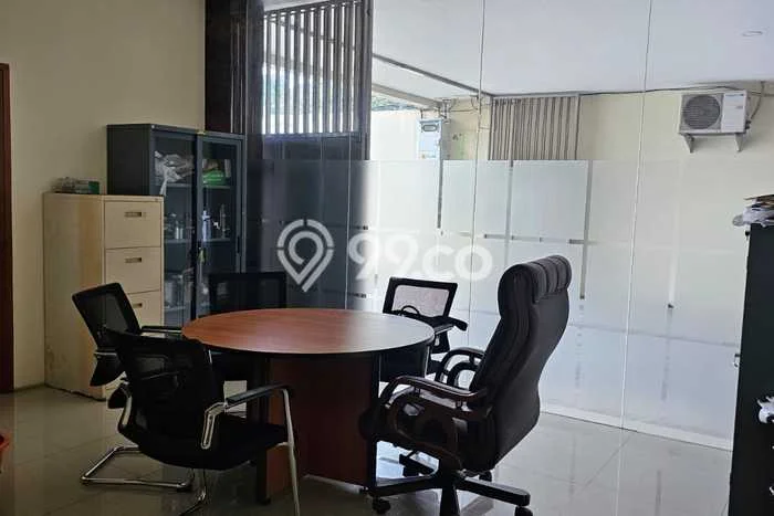 Kantor Bagus Dijual LB 2200m2 Lokasi Strategis Tangerang Selatan Area Cocok untuk Bisnis Kantor Bagus Dijual LB 2200m2 Lokasi Strategis Tangerang Selatan Area Cocok untuk Bisnis