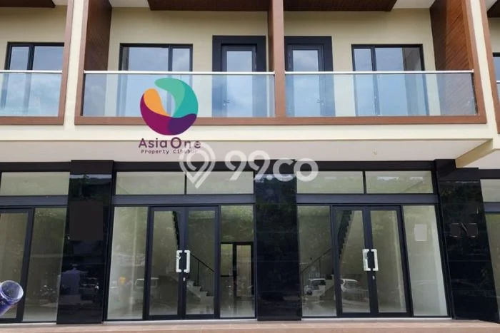 Disewakan ruko 3 lantai siap pakai di raffles hills cibubur Disewakan ruko 3 lantai siap pakai di raffles hills cibubur