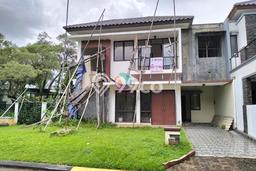 Rumah Elit LB 166m2 Siap Pakai Desain Elegan di Legenda Wisata, Jakarta Timur Rumah Elit LB 166m2 Siap Pakai Desain Elegan di Legenda Wisata, Jakarta Timur