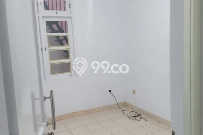 Jual Rumah Modern 2 KT di Kota Wisata, Jakarta Timur Jual Rumah Modern 2 KT di Kota Wisata, Jakarta Timur