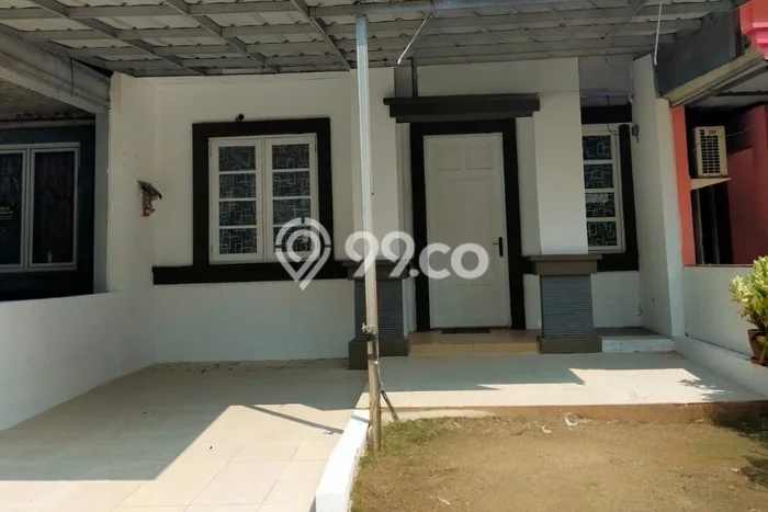 Jual Segera Rumah 2 KT 1 KM di Kota Wisata, Jakarta Timur Jual Segera Rumah 2 KT 1 KM di Kota Wisata, Jakarta Timur