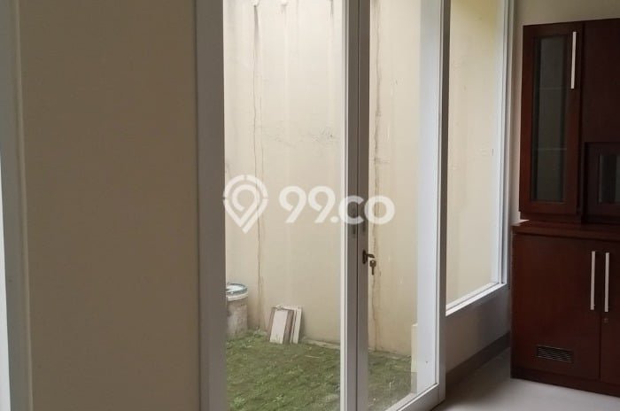 Jarang Ada! Rumah Sewa 3 Kamar Bagus Siap Huni Legenda Wisata Jarang Ada! Rumah Sewa 3 Kamar Bagus Siap Huni Legenda Wisata