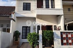 For Sale Hunian Rumah Terawat 2 Kamar di Raffles Hills, Jakarta Timur For Sale Hunian Rumah Terawat 2 Kamar di Raffles Hills, Jakarta Timur