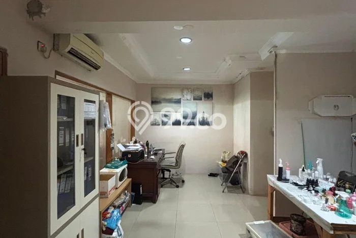 Gudang Dijual Lokasi Emas di Gunung Putri Luas 318m2 Gudang Dijual Lokasi Emas di Gunung Putri Luas 318m2