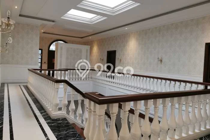 Rumah Elit Modern Tanpa Renovasi di Pantai Indah Kapuk Jakarta Utara Rumah Elit Modern Tanpa Renovasi di Pantai Indah Kapuk Jakarta Utara