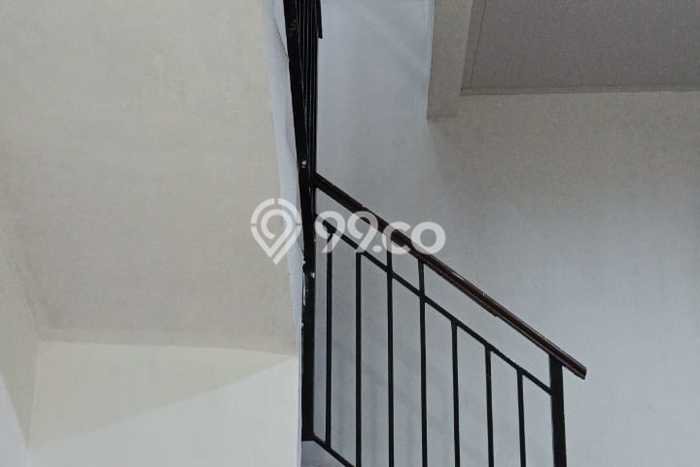 Hunian Nyaman Asri 3 KT Siap Huni di Cibubur Jakarta Timur Hunian Nyaman Asri 3 KT Siap Huni di Cibubur Jakarta Timur