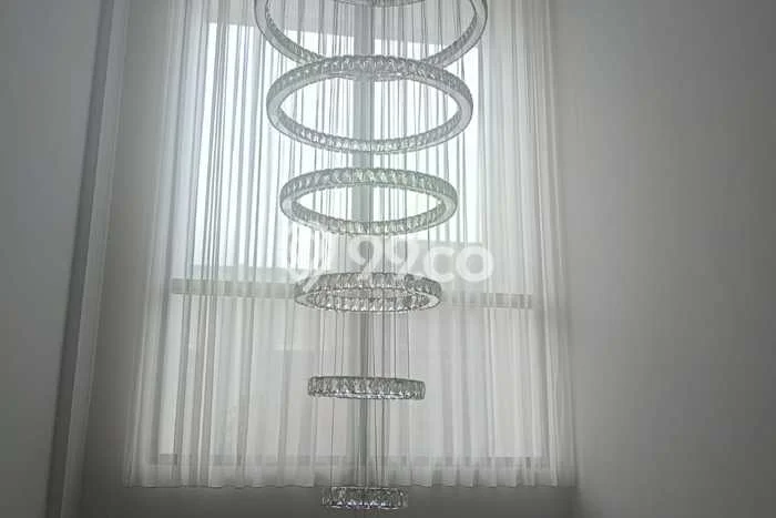 Rumah Elit Modern Tanpa Renovasi di Kota Wisata Jakarta Timur Rumah Elit Modern Tanpa Renovasi di Kota Wisata Jakarta Timur
