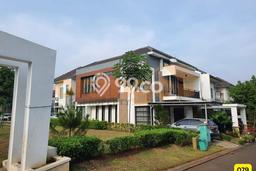 Rumah Elit Modern Tanpa Renovasi di Kota Wisata Jakarta Timur Rumah Elit Modern Tanpa Renovasi di Kota Wisata Jakarta Timur
