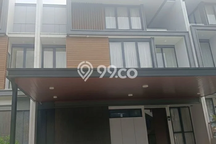 Rumah Elit Modern Tanpa Renovasi di Kota Wisata Jakarta Timur Rumah Elit Modern Tanpa Renovasi di Kota Wisata Jakarta Timur