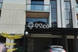 Rumah Mewah Akses Strategis di Tangerang Full Furnished Rumah Mewah Akses Strategis di Tangerang Full Furnished