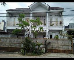 Rumah Modern Minimalis 4 KT Bisa Langsung Pindah di Kelapa Dua Rumah Modern Minimalis 4 KT Bisa Langsung Pindah di Kelapa Dua