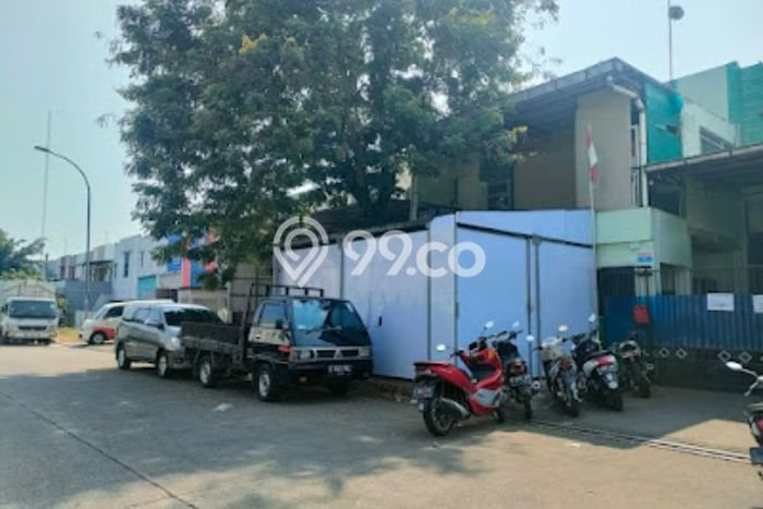 Dijual! Gudang di BSD City Tangerang LT 300m2 / LB 500m2 Kawasan Strategis Dijual! Gudang di BSD City Tangerang LT 300m2 / LB 500m2 Kawasan Strategis