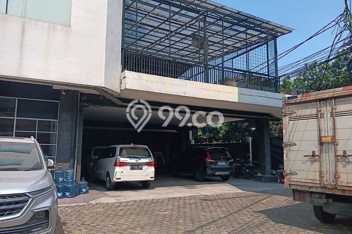 Unit Komersial Dijual di Kebayoran Baru Jakarta Selatan 1500m2 Unit Komersial Dijual di Kebayoran Baru Jakarta Selatan 1500m2
