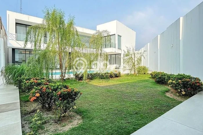 Rumah Mewah LB 1139m2 Siap Pakai Desain Elegan di BSD Bukit Golf, Tangerang Rumah Mewah LB 1139m2 Siap Pakai Desain Elegan di BSD Bukit Golf, Tangerang