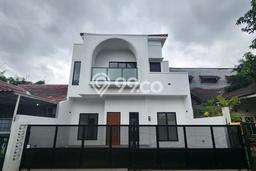 Jual Rumah Mewah Megah Dengan View Cantik di BSD Kencana Loka, Tangerang Jual Rumah Mewah Megah Dengan View Cantik di BSD Kencana Loka, Tangerang