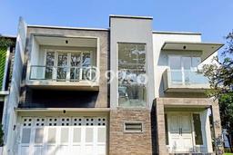 Jual Rumah Mewah Megah Dengan View Cantik di BSD Delatinos, Tangerang Jual Rumah Mewah Megah Dengan View Cantik di BSD Delatinos, Tangerang