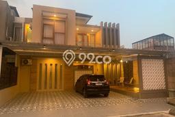 Rumah Modern 4 KT di Buah Batu Bandung Semi Furnished Rumah Modern 4 KT di Buah Batu Bandung Semi Furnished