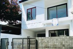 For Sale Rumah 3 Kamar Lokasi Strategis Bagus dan Strategis di Tangerang For Sale Rumah 3 Kamar Lokasi Strategis Bagus dan Strategis di Tangerang