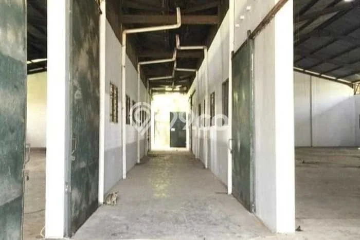 Gudang untuk Disewa di Pusat Tangerang Luas Bangunan 1660m2 Gudang untuk Disewa di Pusat Tangerang Luas Bangunan 1660m2