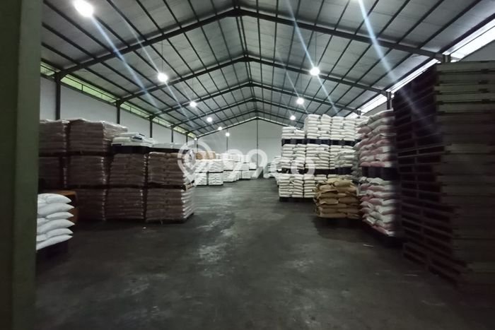 Unit Gudang Disewa Lokasi Cikupa, Tangerang Spesifikasi Luas Bangunan 1416m2 Unit Gudang Disewa Lokasi Cikupa, Tangerang Spesifikasi Luas Bangunan 1416m2