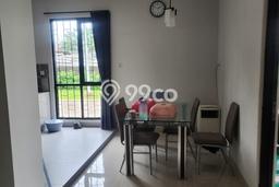 Rumah Disewakan Jakarta Barat LT 108m2 LB 150m2 Kawasan Taman Surya Rumah Disewakan Jakarta Barat LT 108m2 LB 150m2 Kawasan Taman Surya