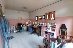 Bisa KPR! Rumah Asri area , LT 90m2m² Bangunan 100m2m² Bisa KPR! Rumah Asri area , LT 90m2m² Bangunan 100m2m²