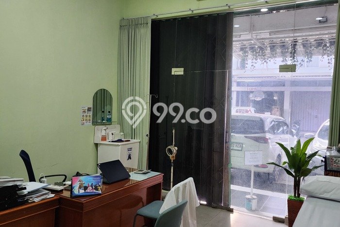 Ruko Bagus Dijual LB 130m2 Lokasi Strategis Jakarta Barat Area Cocok untuk Bisnis Ruko Bagus Dijual LB 130m2 Lokasi Strategis Jakarta Barat Area Cocok untuk Bisnis