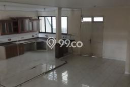 Rumah Sewa Jakarta Barat LT 200m2 LB 200m2 Area Taman Palem Rumah Sewa Jakarta Barat LT 200m2 LB 200m2 Area Taman Palem