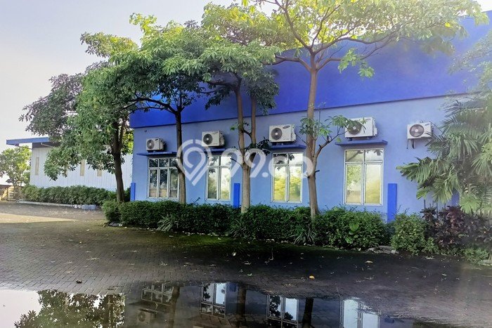 Gudang Dijual di Gresik LT 10400m2 & LB 4500m2 Lokasi Terbaik! Gudang Dijual di Gresik LT 10400m2 & LB 4500m2 Lokasi Terbaik!