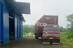 Pabrik Dijual di Beji Pasuruan dengan LB 650m2 Pabrik Dijual di Beji Pasuruan dengan LB 650m2