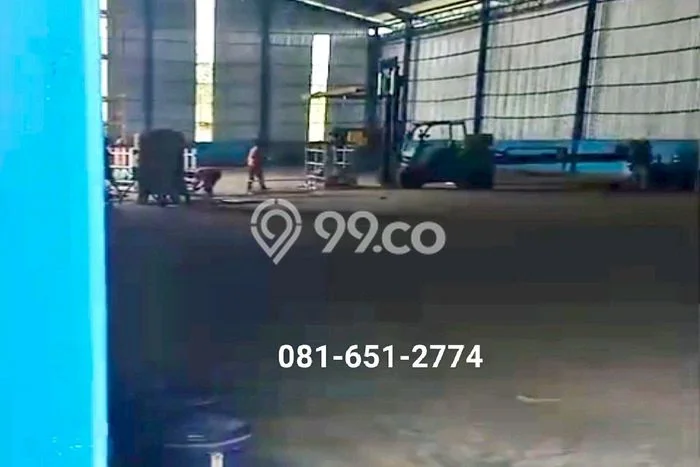 Unit Gudang Dijual di Manyar Gresik 2400m2 Unit Gudang Dijual di Manyar Gresik 2400m2
