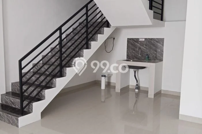 Ruko disewakan lokasi strategis Depok Sleman 120m2 Ruko disewakan lokasi strategis Depok Sleman 120m2