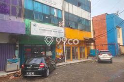 Area Strategis! Disewakan Ruko Lokasi Pamulang, Tangerang Selatan Cocok untuk Bisnis Area Strategis! Disewakan Ruko Lokasi Pamulang, Tangerang Selatan Cocok untuk Bisnis
