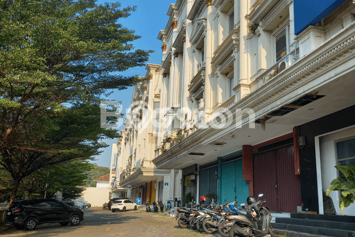 Untuk Dijual Ruko di Tebet, Jakarta Selatan Harga Penawaran Spesial Untuk Dijual Ruko di Tebet, Jakarta Selatan Harga Penawaran Spesial