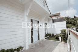 Rumah Modern Minimalis 2 Kamar Siap Huni di Cinere Rumah Modern Minimalis 2 Kamar Siap Huni di Cinere
