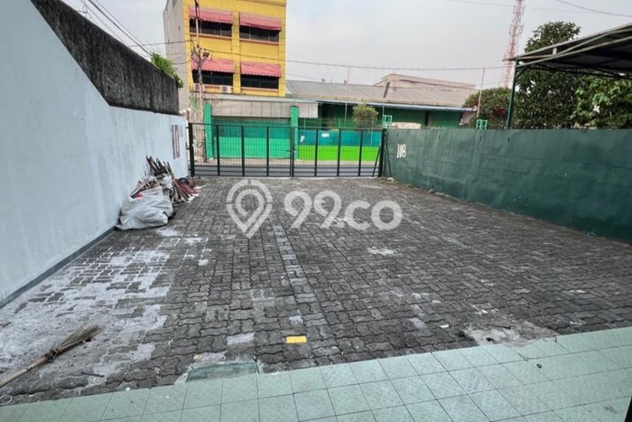 Ruko Dijual di Prime Area Jakarta Barat Luas 180m2 Ruko Dijual di Prime Area Jakarta Barat Luas 180m2