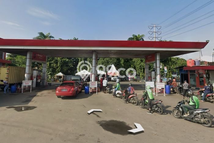 LOKASI STRATEGIS! Komersial di Cipinang, Luas 308m², Pusat Komersial, Jalan Utama LOKASI STRATEGIS! Komersial di Cipinang, Luas 308m², Pusat Komersial, Jalan Utama