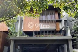 Jual Rumah Mewah Megah Dengan View Eksklusif di BSD, Tangerang Jual Rumah Mewah Megah Dengan View Eksklusif di BSD, Tangerang