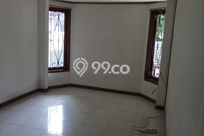 Disewakan! Rumah 4 Kamar Tidur &
2 Kamar Mandi di Pulogebang, Jakarta Timur Disewakan! Rumah 4 Kamar Tidur &
2 Kamar Mandi di Pulogebang, Jakarta Timur