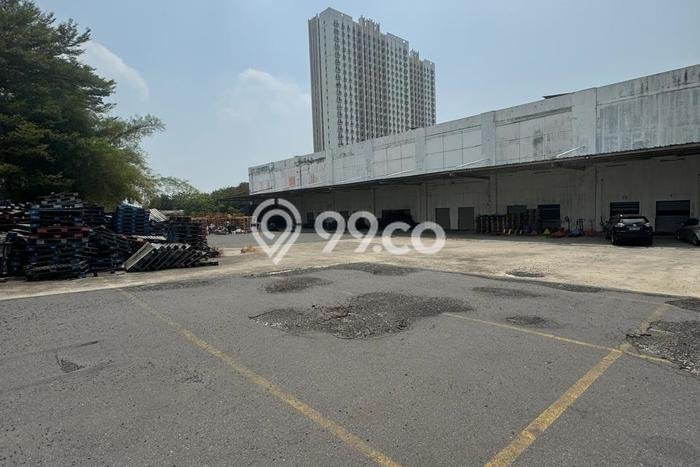 Unit Gudang Dijual di Bekasi LT 25000m2 & LB 19400m2 Unit Gudang Dijual di Bekasi LT 25000m2 & LB 19400m2