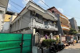 Kost Dijual di Grogol dengan 22 KT dan Luas 400m2 Kost Dijual di Grogol dengan 22 KT dan Luas 400m2