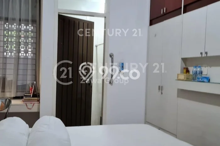 For Sale! Premium House LT 150m2 Desain Elegan di Kedoya Baru For Sale! Premium House LT 150m2 Desain Elegan di Kedoya Baru