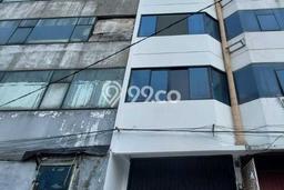 Ruko Dijual di Jakarta Barat LT 67m2 & LB 200m2 Lokasi Terbaik! Ruko Dijual di Jakarta Barat LT 67m2 & LB 200m2 Lokasi Terbaik!